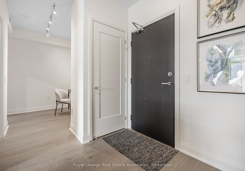 293-the-kingsway-etobicoke-ontario-w12848492