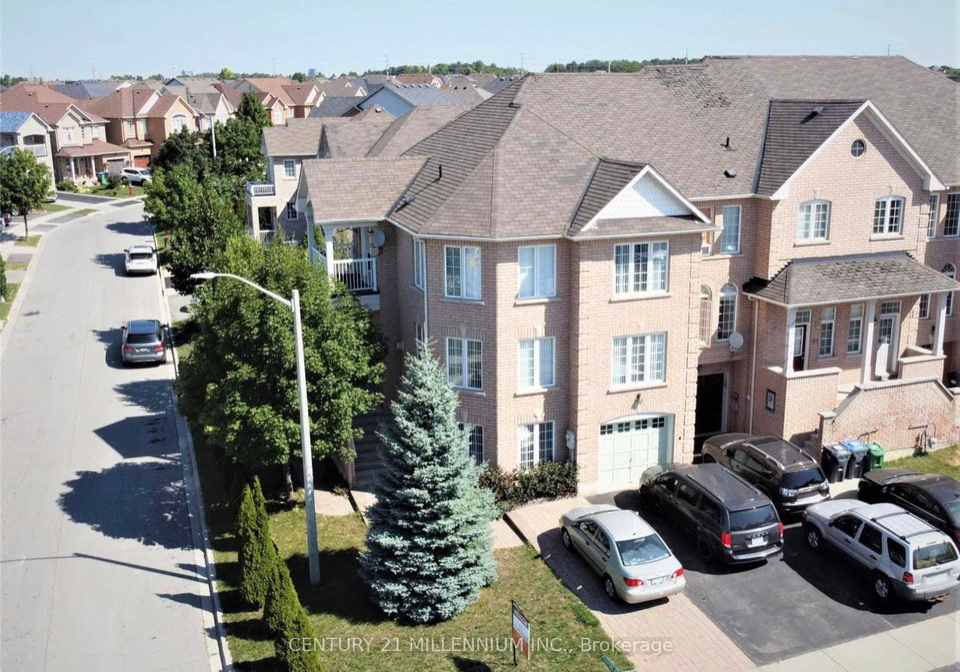 23-pefferlaw-circle-brampton-ontario-w12848708