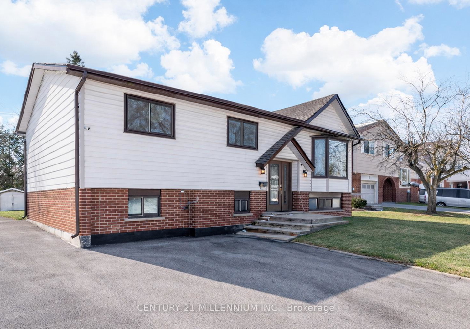 18-morgandale-crescent-e-orangeville-ontario-w12848752
