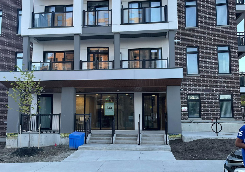 130-canon-jackson-drive-north-york-ontario-w12848810