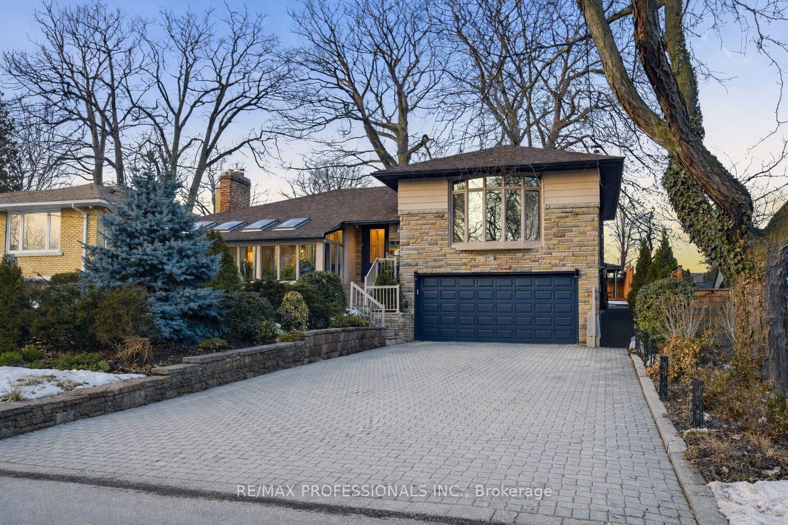 21-ivy-lea-crescent-etobicoke-ontario-w12849012