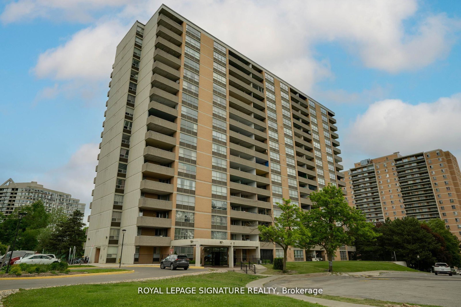 40-panorama-court-etobicoke-ontario-w12849088