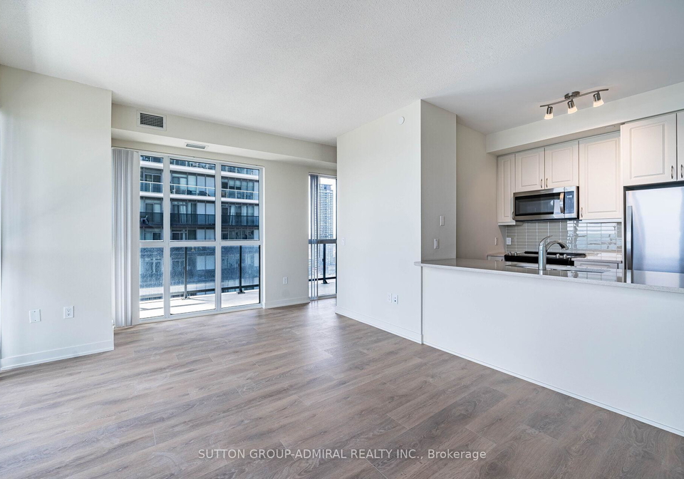 38-annie-craig-drive-etobicoke-ontario-w12849114