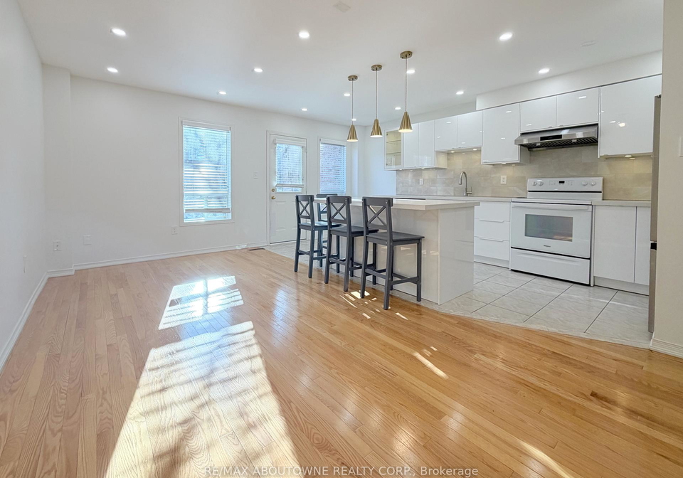 1838-imperial-way-burlington-ontario-w12849362