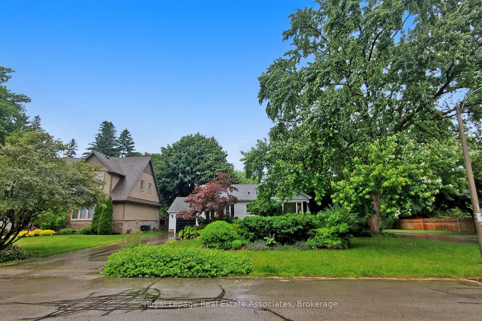 925-kingsway-drive-burlington-ontario-w12849376