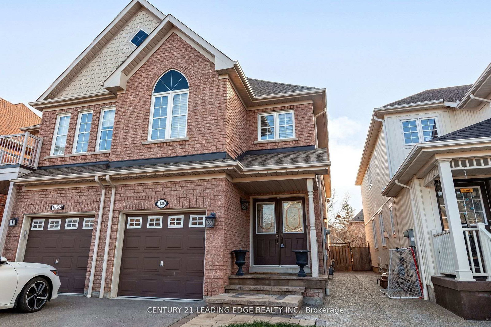1136-hickory-hollow-glen-mississauga-ontario-w12849440