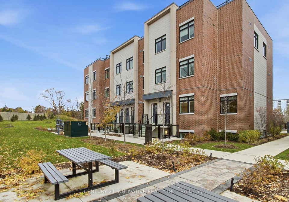 1115-douglas-mccurdy-common-street-mississauga-ontario-w12849686