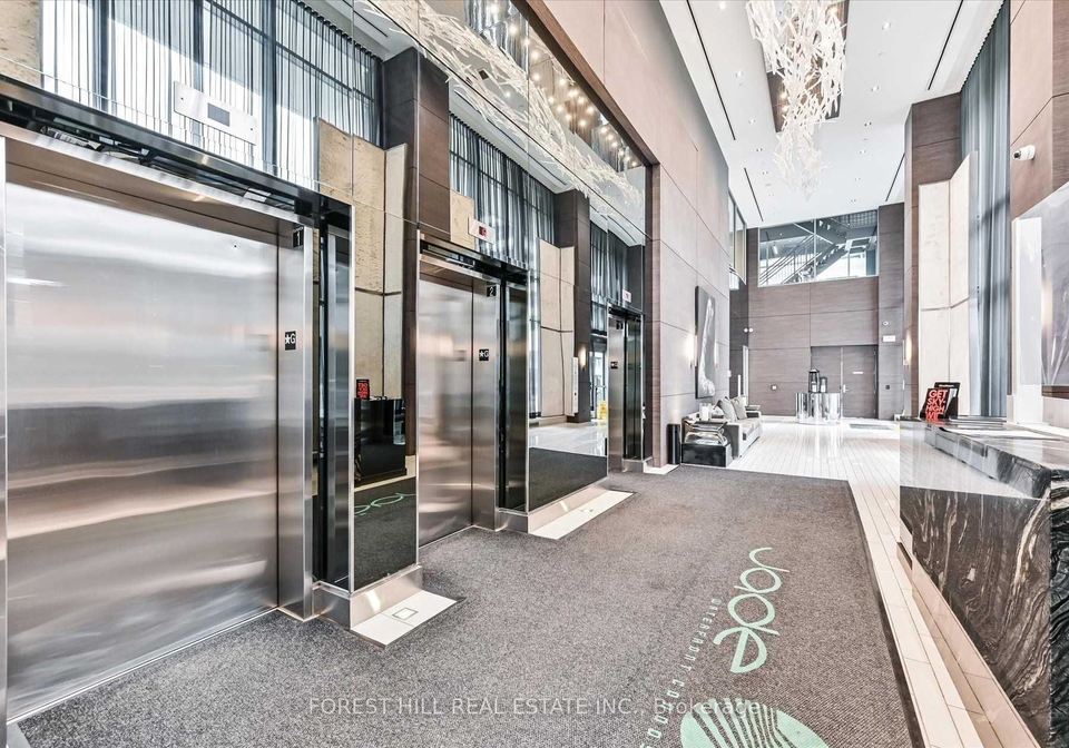 33-shore-breeze-drive-etobicoke-ontario-w12849930
