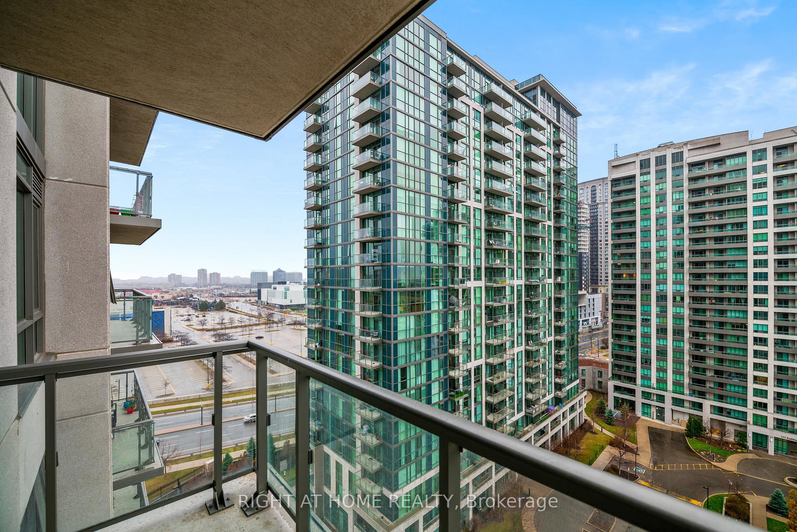 349-rathburn-road-mississauga-ontario-w12850040