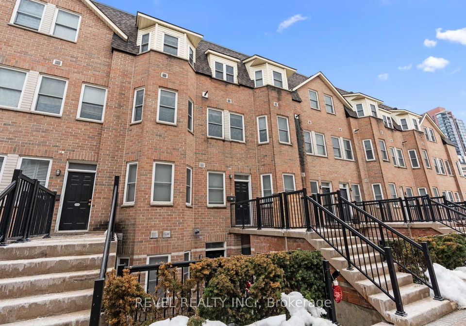 760-lawrence-avenue-w-north-york-ontario-w12850088