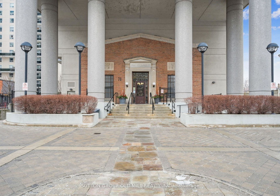 70-high-park-avenue-toronto-ontario-w12850430