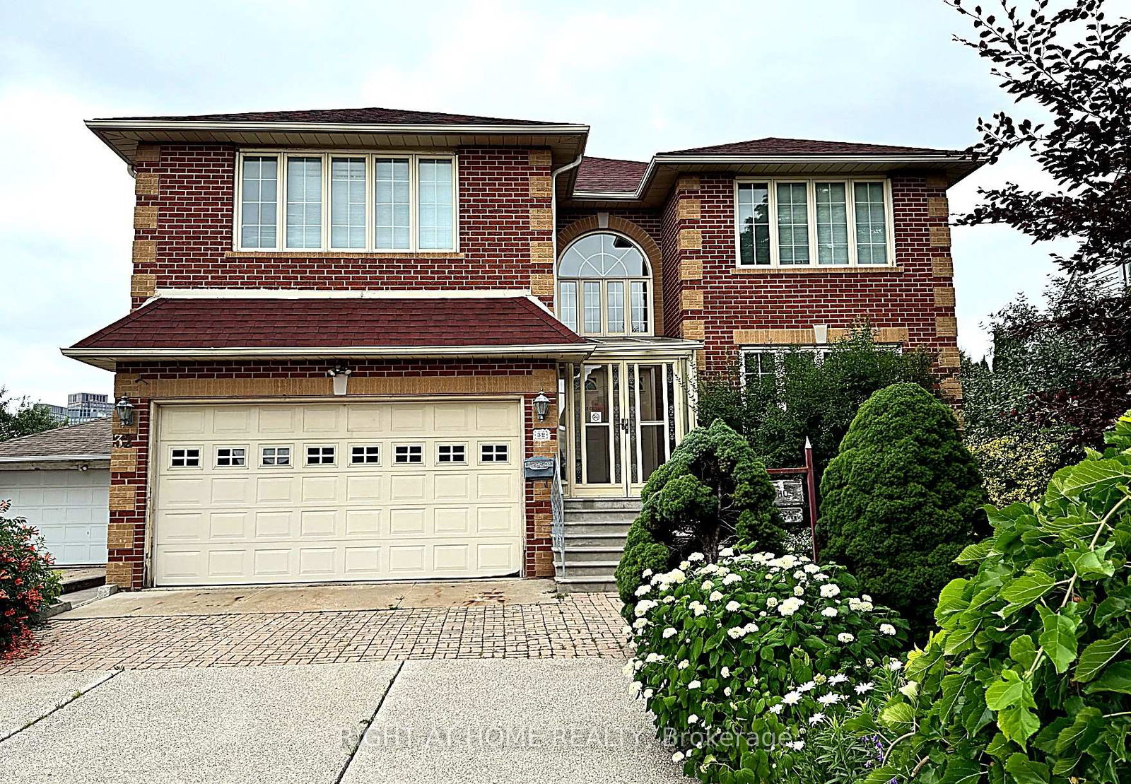 32-creston-road-north-york-ontario-w12850506