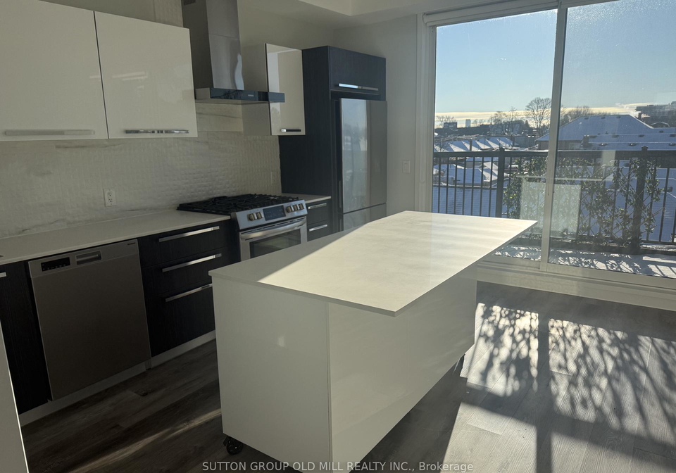20-avon-drive-toronto-ontario-w12850702