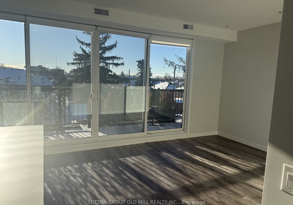 20-avon-drive-toronto-ontario-w12850702