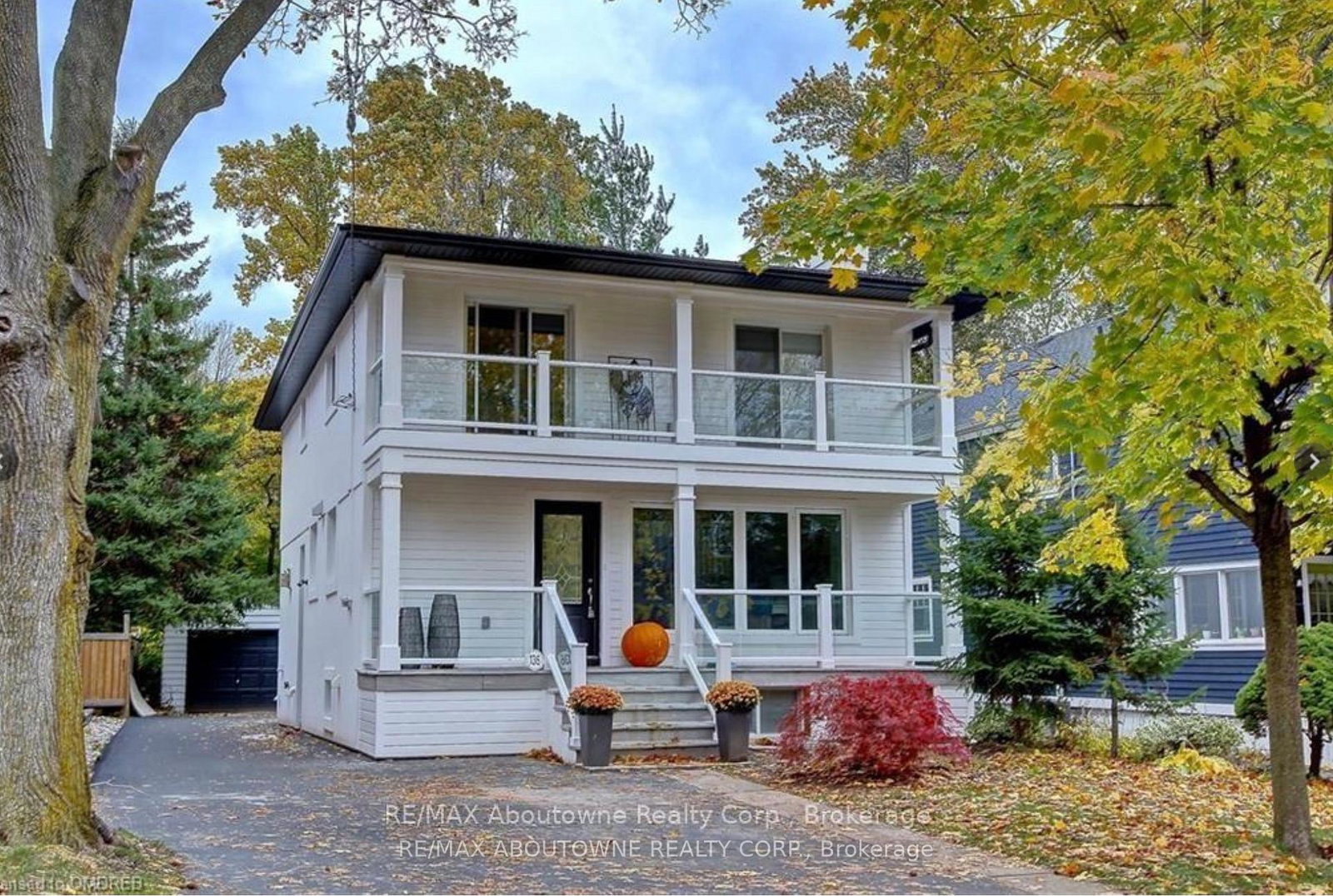 136-westside-drive-oakville-ontario-w12851024