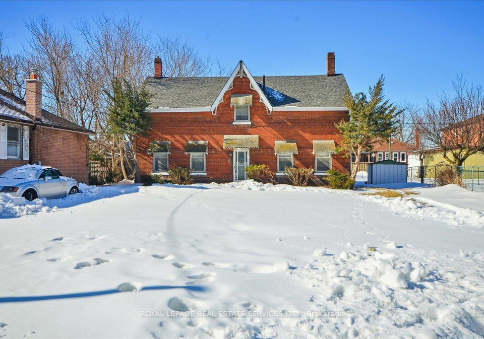 8-arnold-avenue-toronto-ontario-w12851076