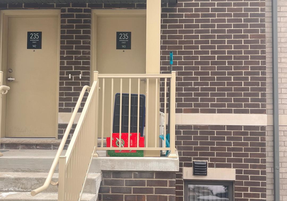 235-birmingham-street-etobicoke-ontario-w12851170