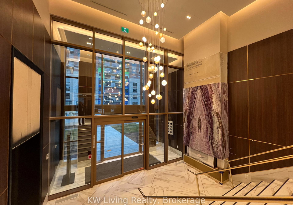 2333-khalsa-gate-oakville-ontario-w12851184