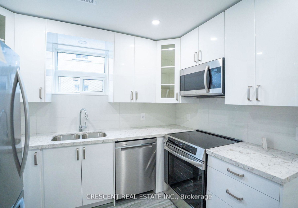 19-queen-street-w-mississauga-ontario-w12851508