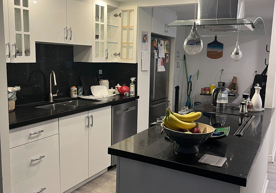 812-burnhamthorpe-road-w-etobicoke-ontario-w12851610