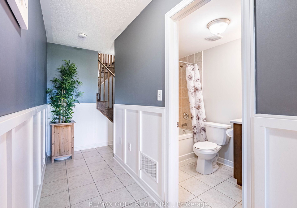 19-sudeley-lane-brampton-ontario-w12852232