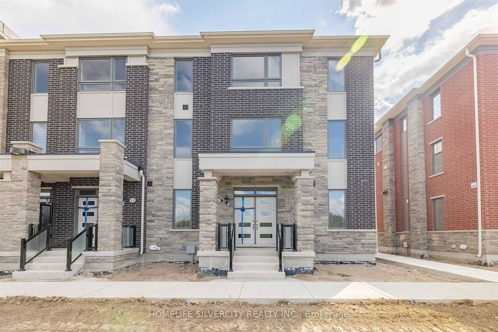 15-summer-wind-lane-brampton-ontario-w12852452
