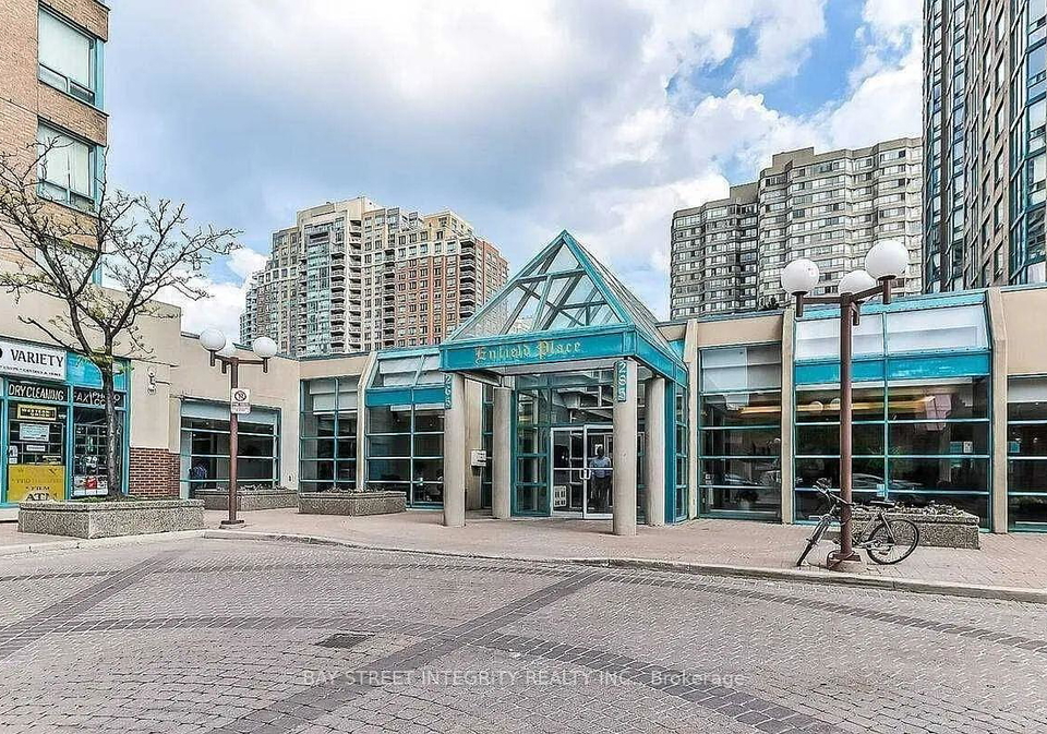 265-enfield-place-mississauga-ontario-w12852682
