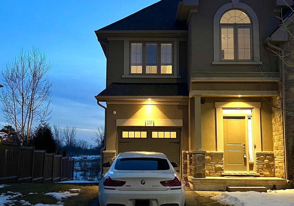 2358-natasha-circle-oakville-ontario-w12852740