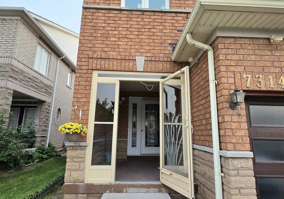 7314-cork-tree-row-mississauga-ontario-w12852784