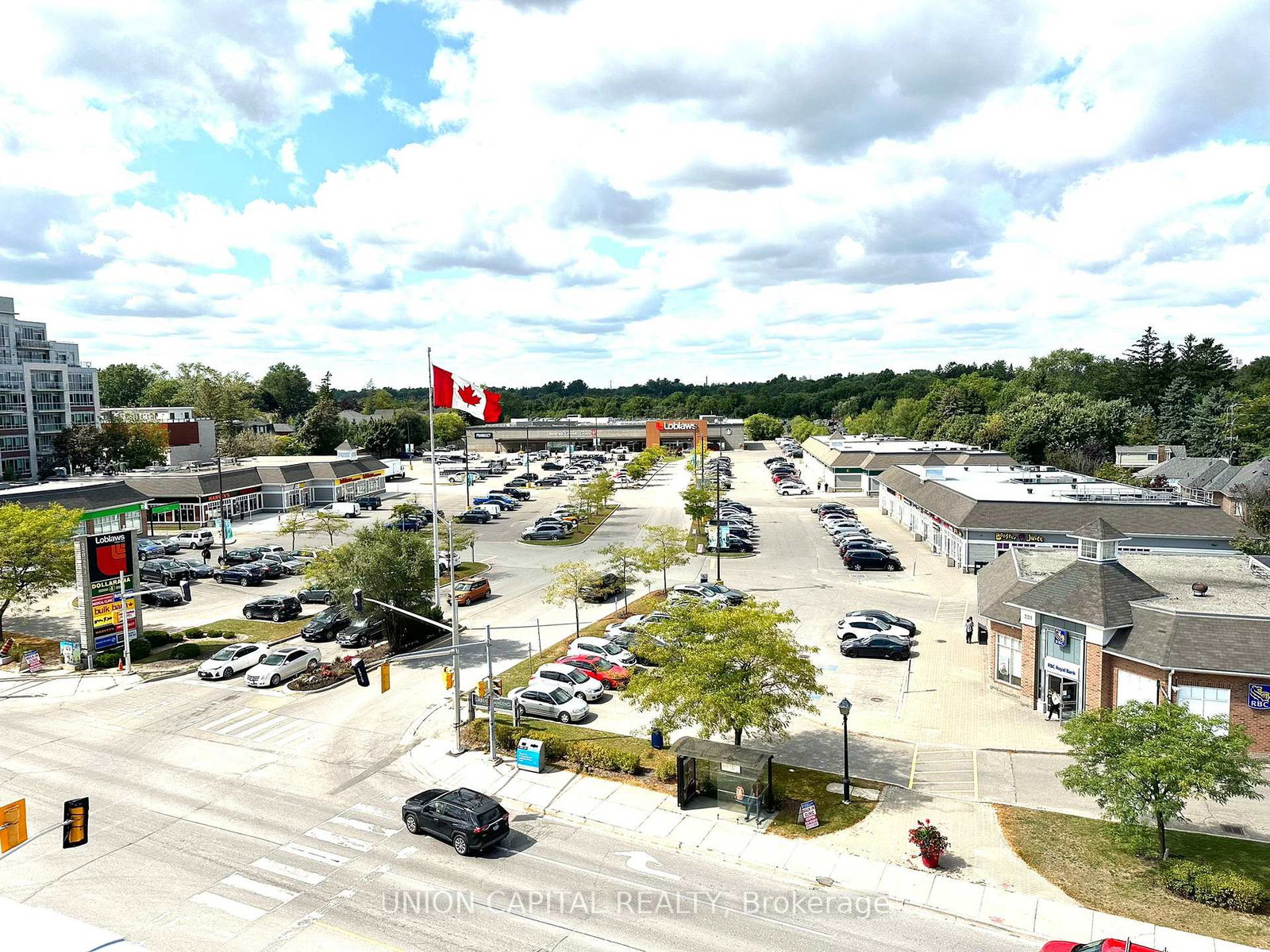 215-lakeshore-road-w-mississauga-ontario-w12853352