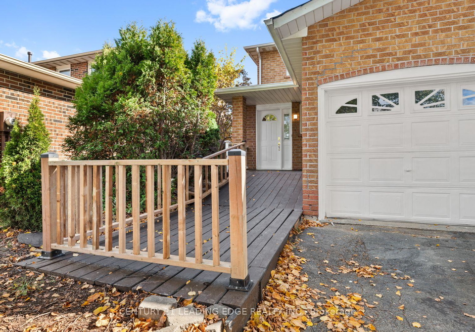 42-tanager-square-brampton-ontario-w12853754