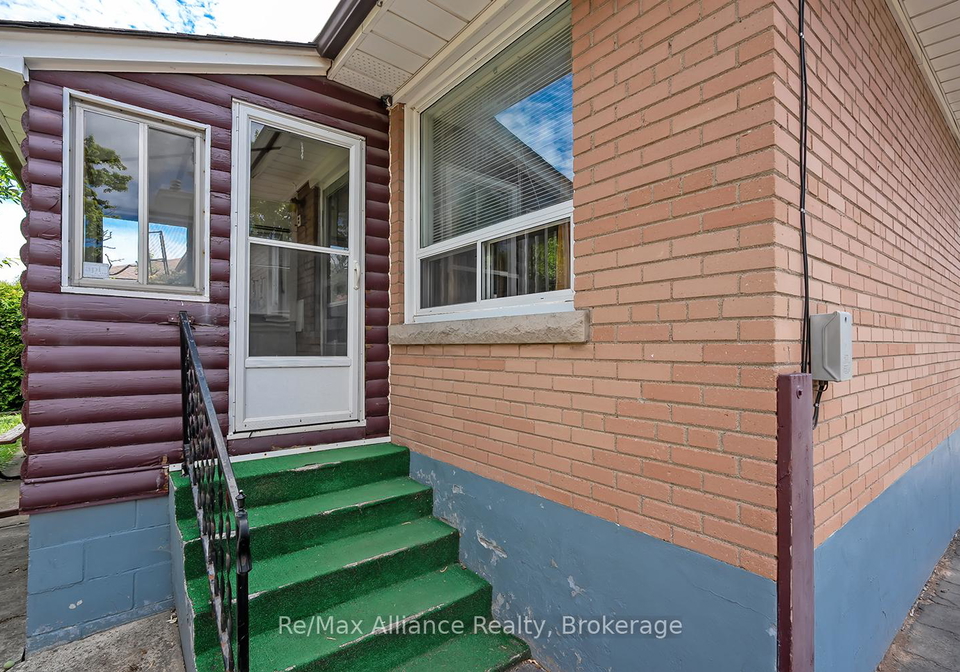 543-pinegrove-road-oakville-ontario-w12853856