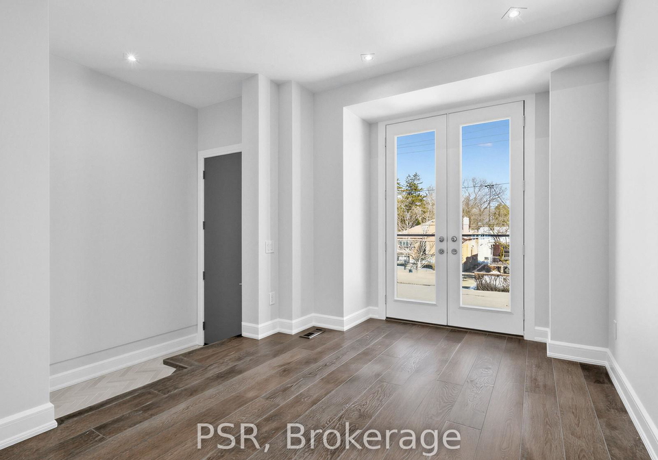 520-mcroberts-avenue-toronto-ontario-w12853878
