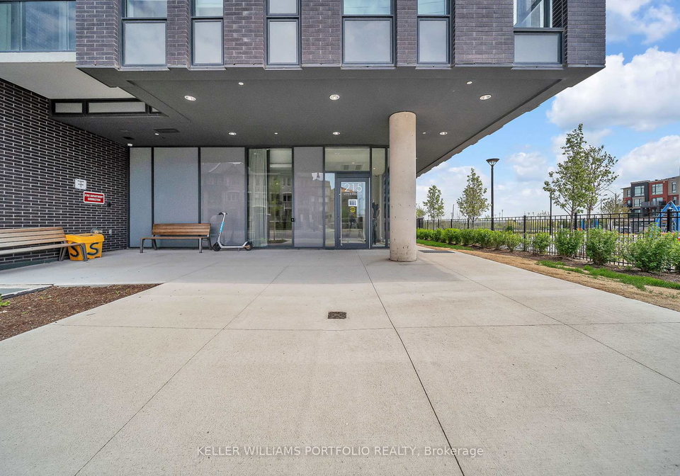215-ne-veterans-drive-brampton-ontario-w12854278