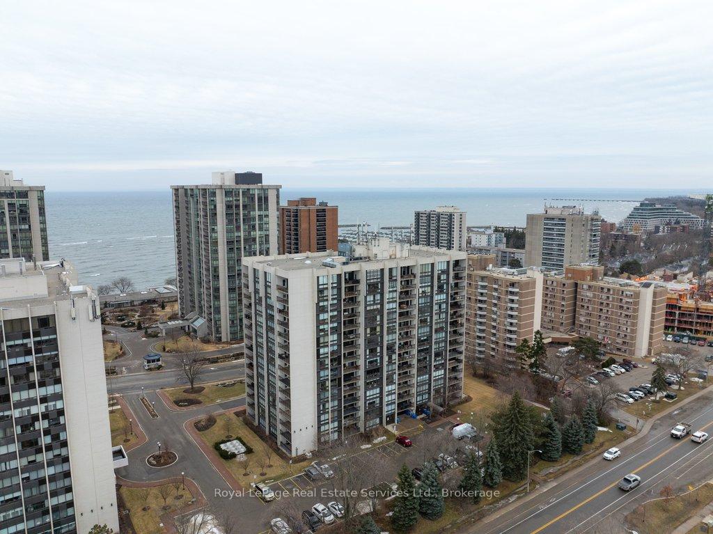 2185-marine-drive-oakville-ontario-w12854396