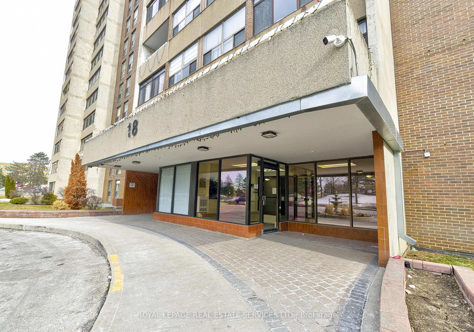 18-knightsbridge-road-brampton-ontario-w12855062
