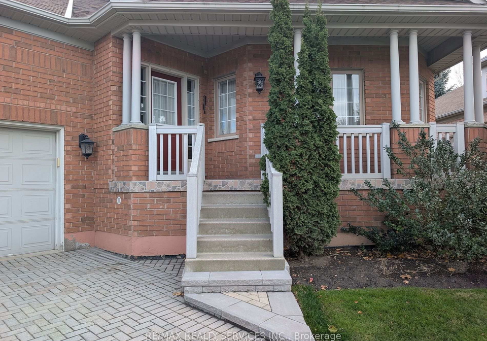 10-orchard-park-gate-brampton-ontario-w12855286