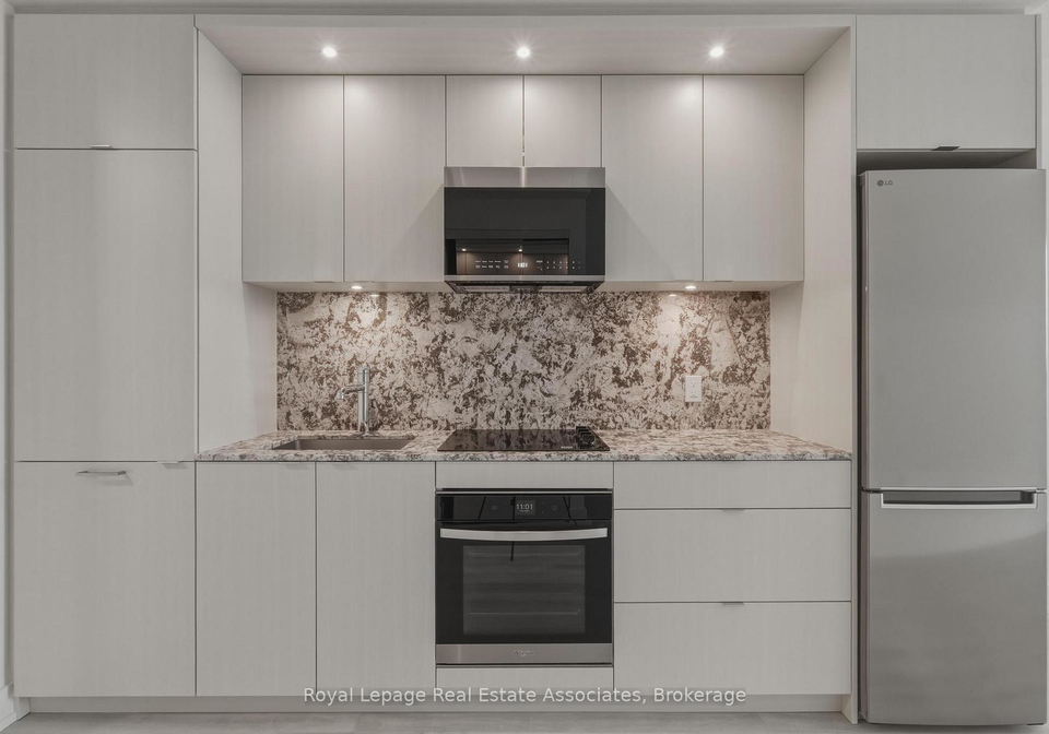 60-central-park-roadway-etobicoke-ontario-w12855320