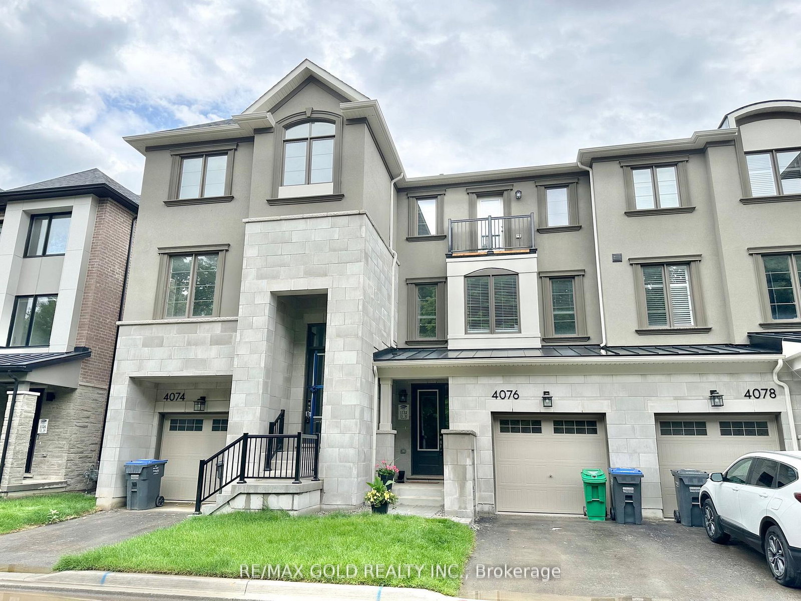 4076-kadic-terrace-mississauga-ontario-w12855454