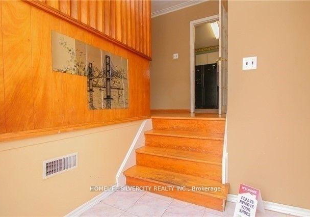 31-lakeland-drive-etobicoke-ontario-w12855506