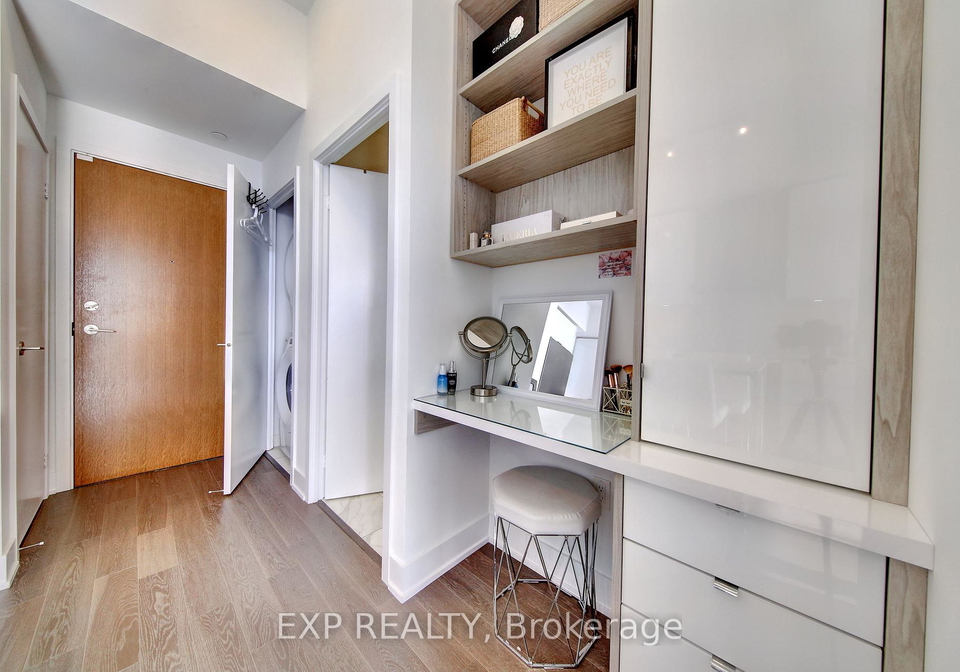 30-shore-breeze-drive-etobicoke-ontario-w12855632