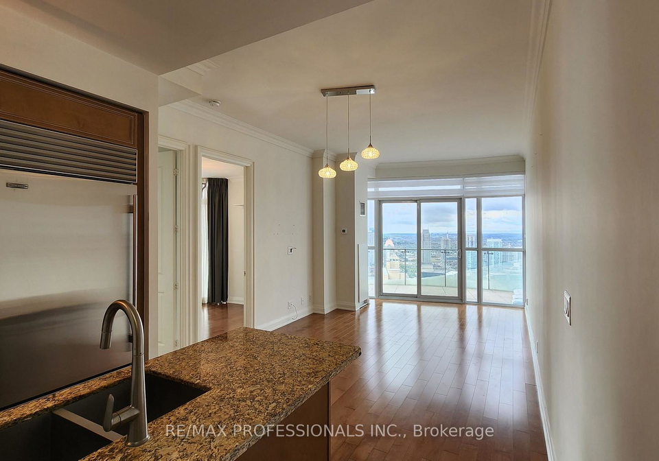 50-absolute-avenue-mississauga-ontario-w12855666