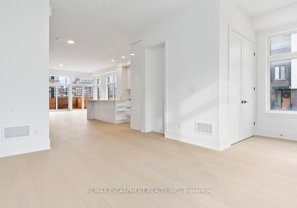 20-lou-parsons-way-mississauga-ontario-w12855704