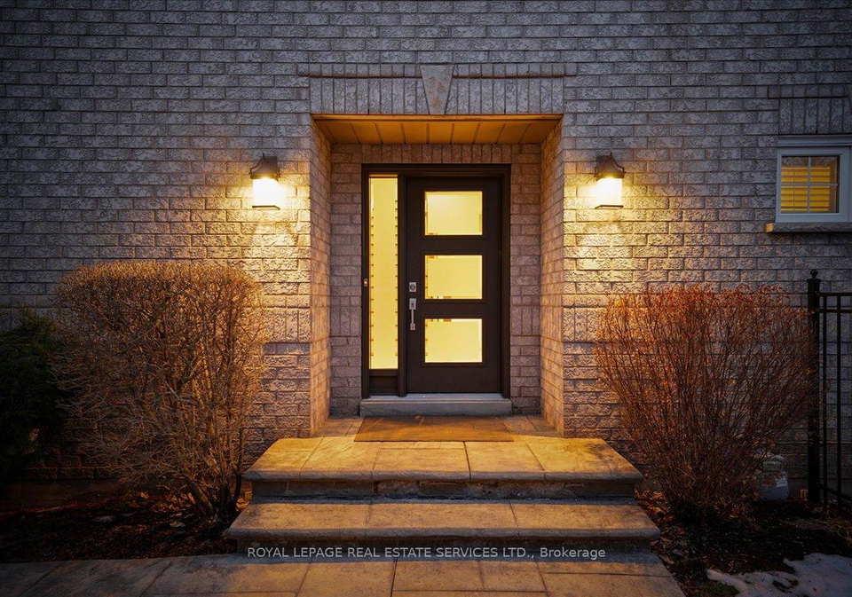 2157-forest-gate-park-oakville-ontario-w12855708