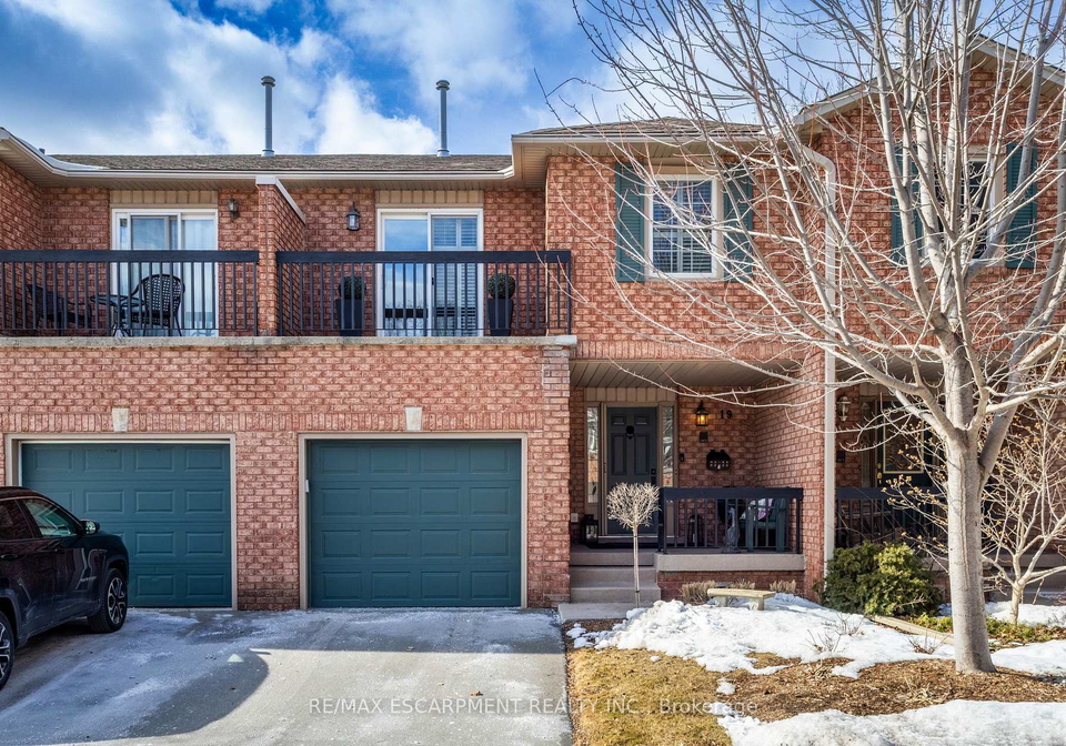 1205-lambs-court-burlington-ontario-w12855764