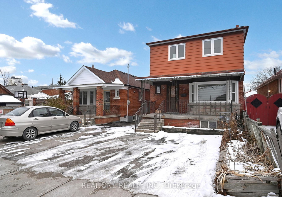 32-shortt-street-north-york-ontario-w12856046