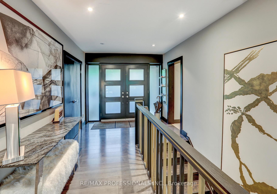54-north-drive-etobicoke-ontario-w12856882