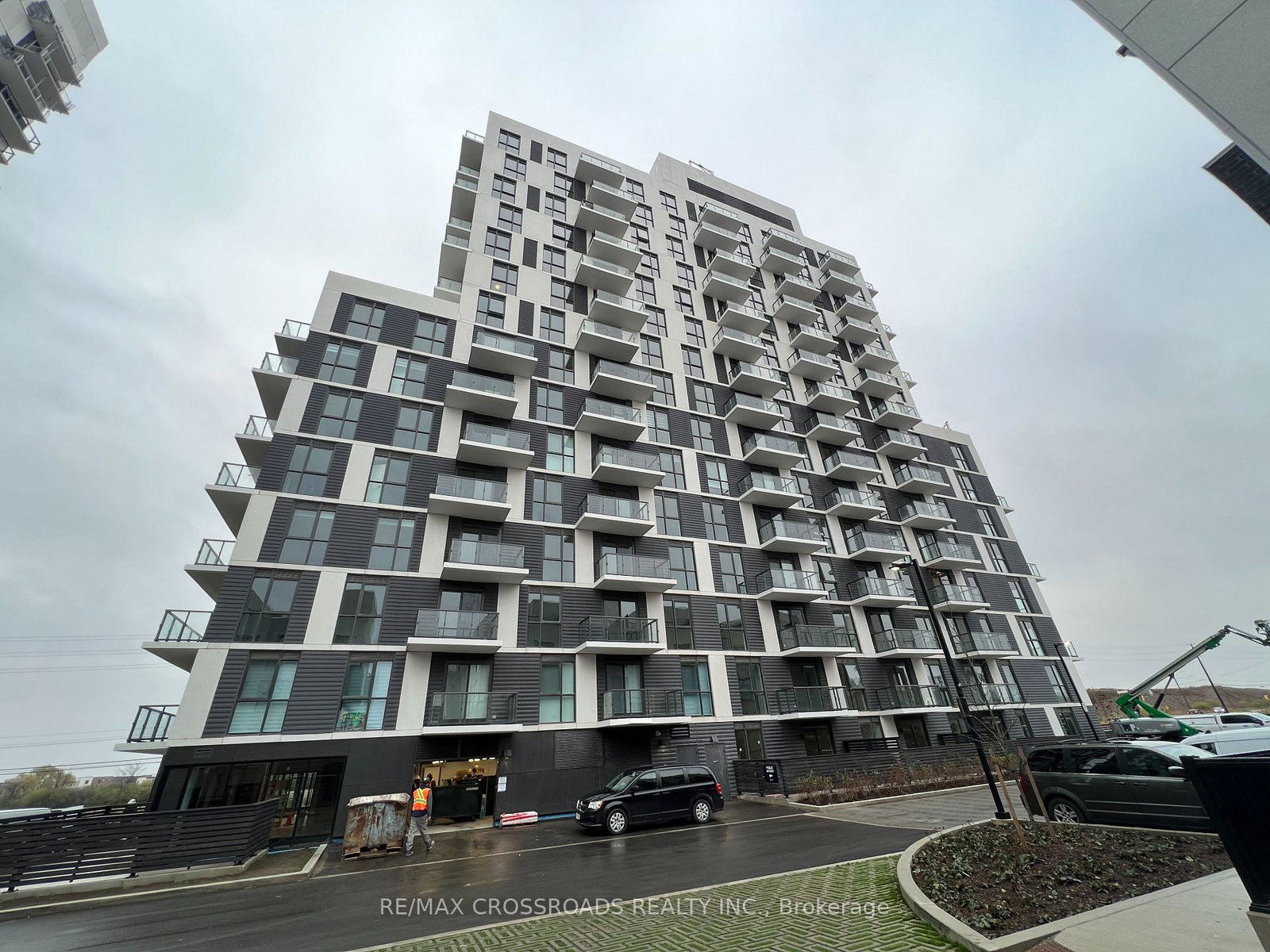 345-wheat-boom-drive-oakville-ontario-w12856916