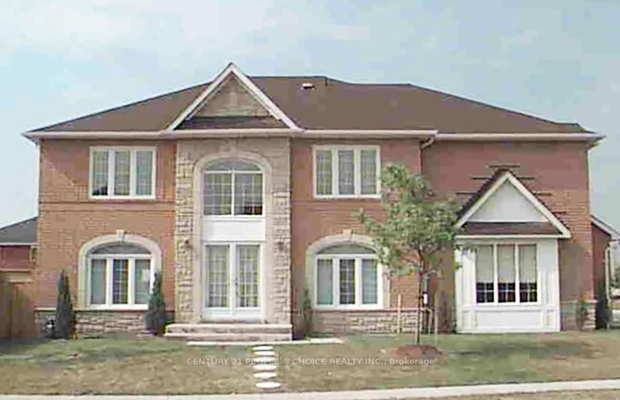 22-yellow-brick-road-brampton-ontario-w12857108