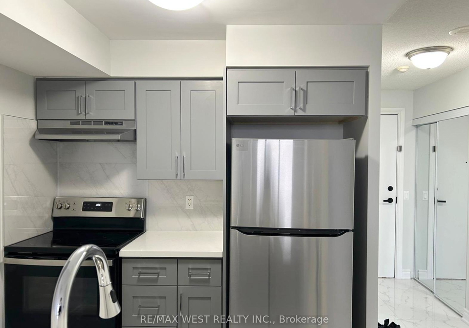 700-humberwood-boulevard-etobicoke-ontario-w12857176